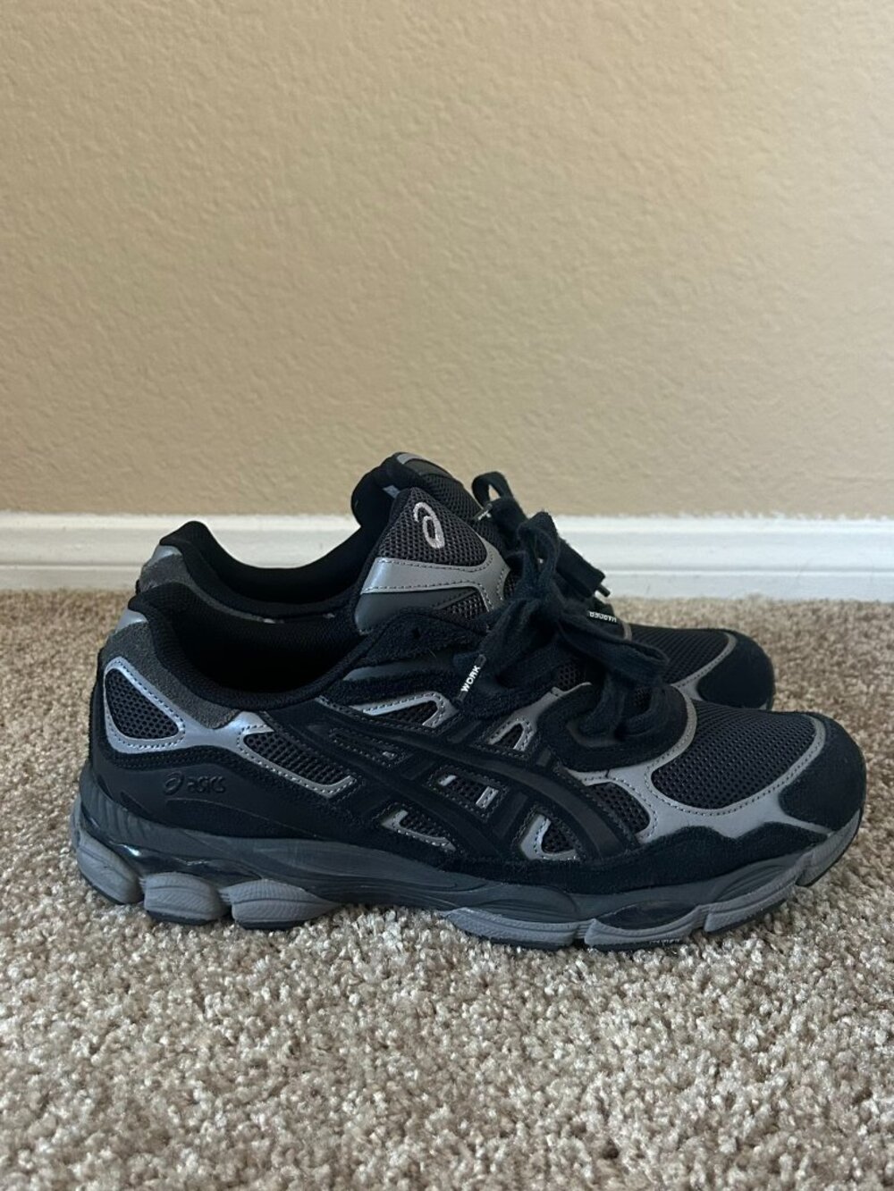 Asics Gel-NYC Black Graphite Grey Size 11
